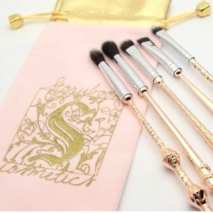 AUTHENTIC Storybook Cosmetics Rose Gold brush set